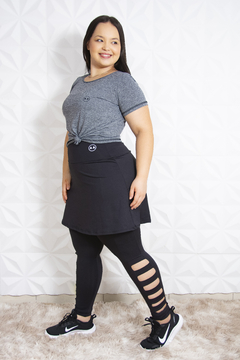Saia-Calça Preta com detalhes na perna - Andreia Almeida Moda Fitness e Evangélica