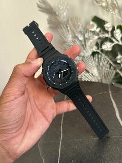 Casio G-Shock GA-2100-1A1 Ana-Digi en internet