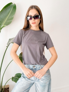 remera basic lisa - ecoshop