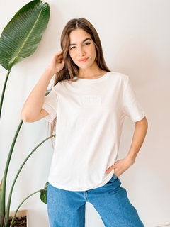 remera attire - comprar online