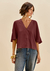 BLUSA SOLTA DECOTE V MANGA CURTA na internet