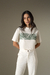 CROPPED BEGE WHITE SWAN - comprar online