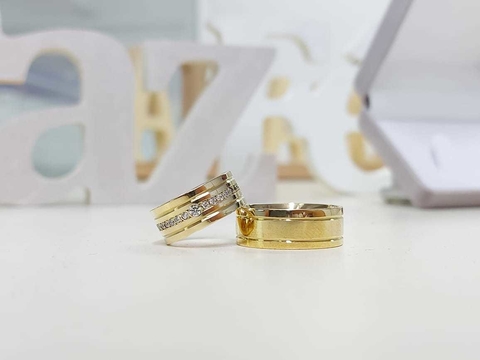 Alianças em Moedas Antigas 8mm Retas 15 Pedras Centrais