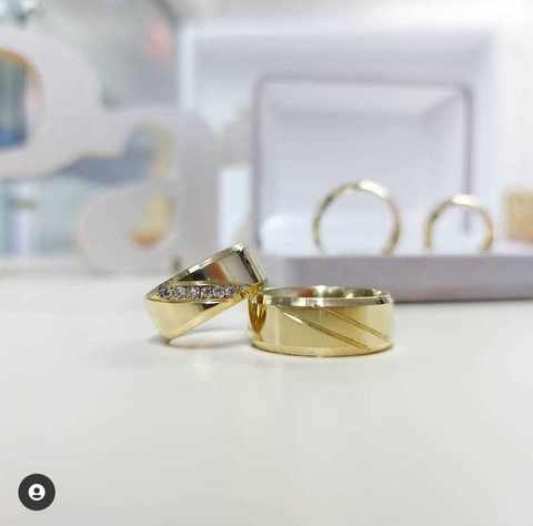 Alianças em Moedas Antigas 8mm Chanfradas Pedras Diagonal