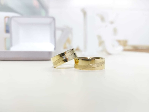 Alianças em Moedas Antigas 8mm Retas Friso Ondulado