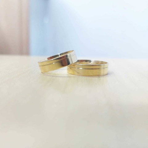 Alianças em Ouro 18k 5mm Retas