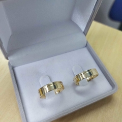 Alianças em Ouro 18k 5mm Retas na internet