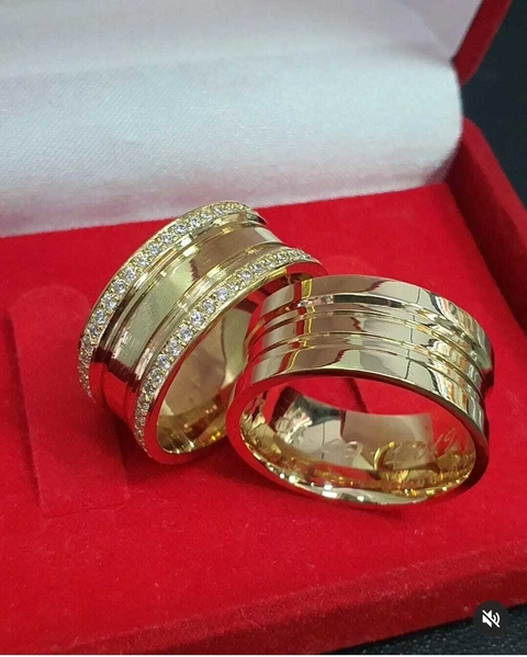 Alianças em Moedas Atigas Modelo BVLGARI