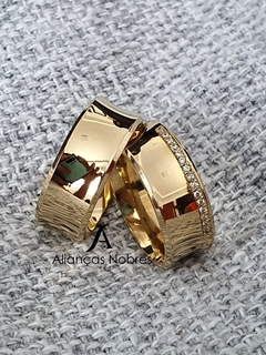 Alianças em Moedas Antigas em 8mm Concavas com Chanfro e Pedras - Alianças Nobres - Jóias - Alianças em Ouro 18k - Prata - Moeda Antiga