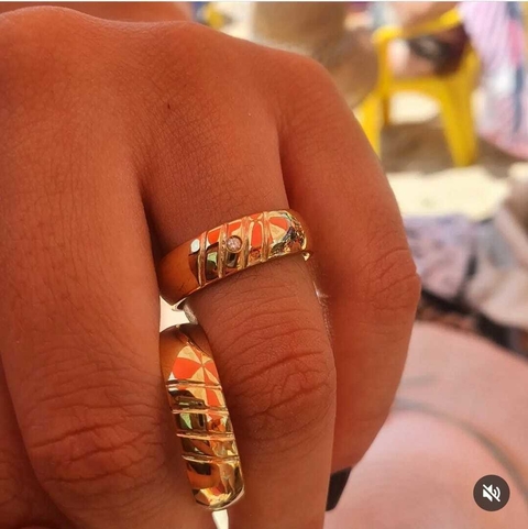 Par de Alianças em Moedas Antigas 6mm com frisos e Pedras