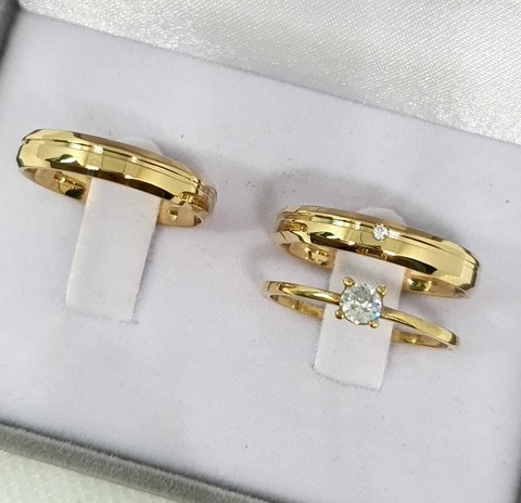 Combo Delicadas - Alianças em Moedas 4mm chanfradas + solitario - comprar online