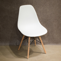 Silla "Eames" (CONSULTAR STOCK)