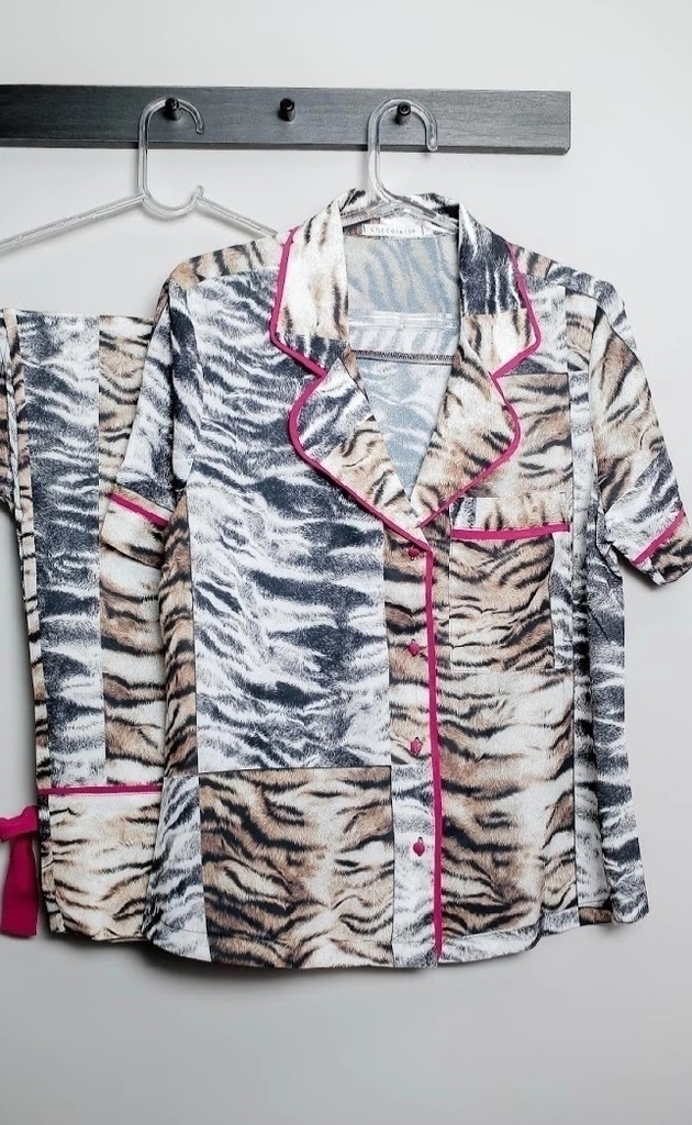 Pijama Onça
