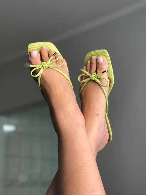 Rasteirinha Tiffany Verde Lima - comprar online