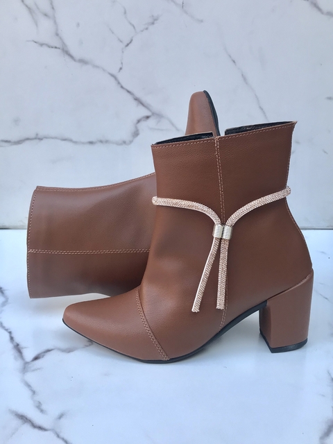 Bota Cecilia - Caramelo - comprar online