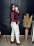 Calça estilo cargo com bolsos