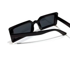 LENTES MEGAN en internet