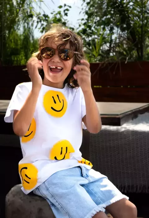 125-3144 REMERA SMILING