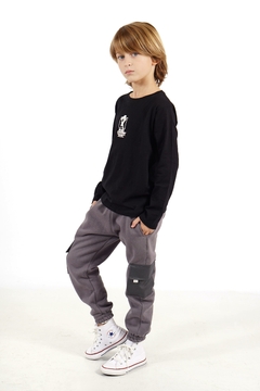 224-3102 REMERA SKATE en internet