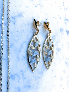 Aros hoja baño oro amarillo