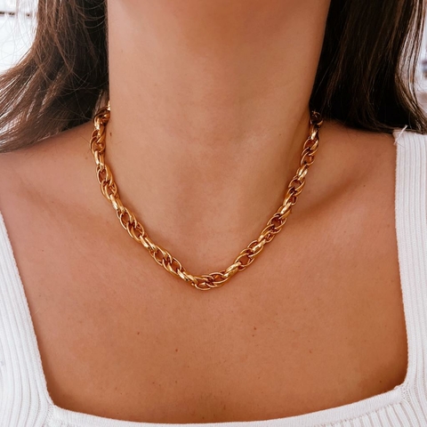 Choker Dourada Roberta