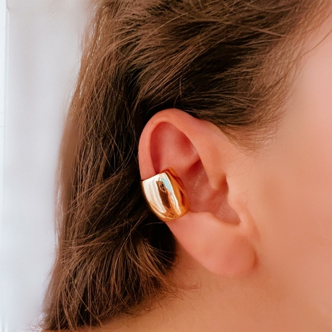 Fake Piercing Dourado Liso Charlotte