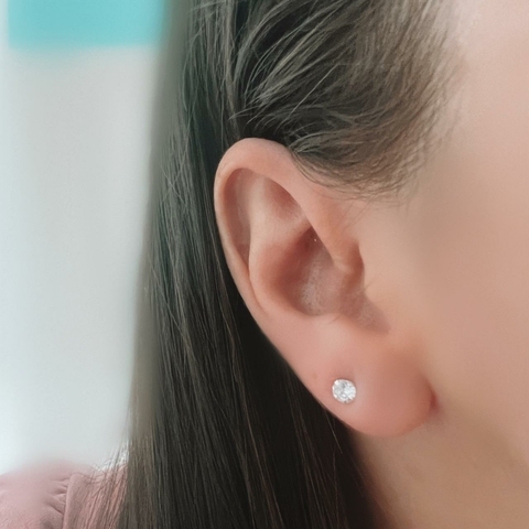 Brinco Prata de Zircônia pequena