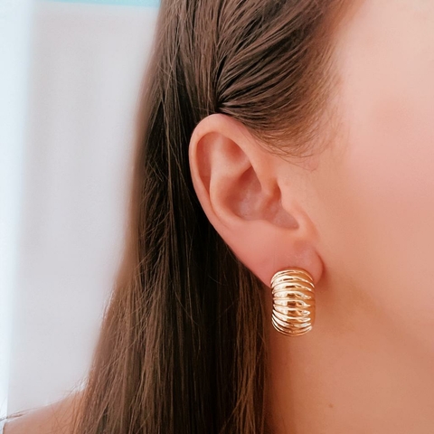 Brinco Dourado Trabalhado Marilia