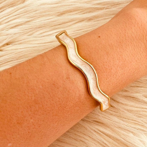 Bracelete Dourado Onda Pérolado