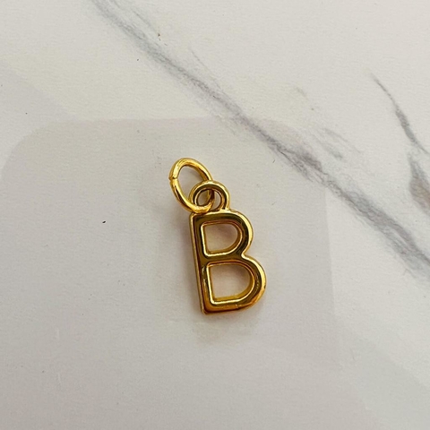 Pingente Letra Inicial Dourada