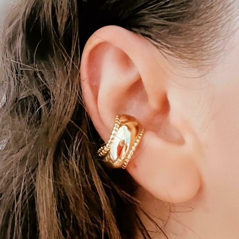 Fake Piercing Dourado Liso Larissa