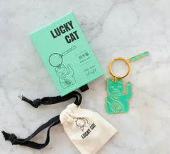 LUCKY CAT LLAVERO VERDE MENTA-AMISTAD