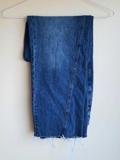 Jean recto con botones, ZARA en internet