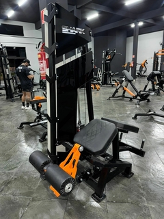 Mesa Flexora com eixo central na internet