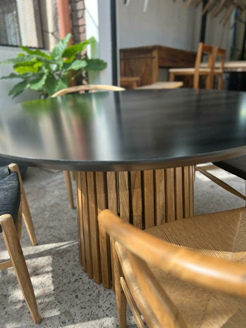 Mesa Redonda Varillada