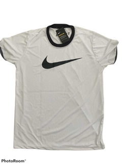 Camiseta Dry Fit Nike - comprar online