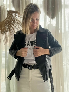 campera de cuero con cinto - comprar online