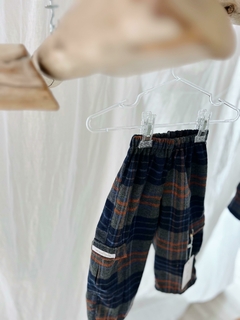 Pantalón escoces azul - comprar online