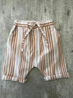 Pantalón camel y rosa en internet