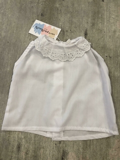 Camisa cuello flor