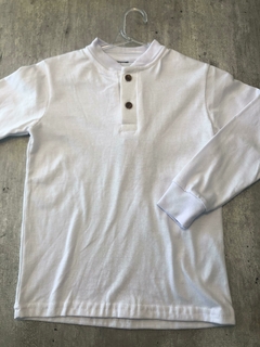 Remera botón blanca - comprar online