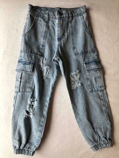 Jean mom cargo roto