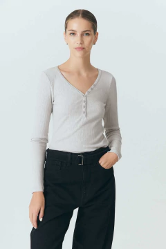 remera mona en internet