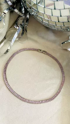 Imagem do COLAR RIVIERA SHINE ZIRCÔNIAS ROSA EM BAGUETES E BANHO RÓDIO - 42 cm