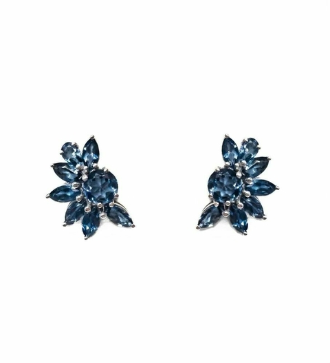 Brinco flower em Topázio London blue