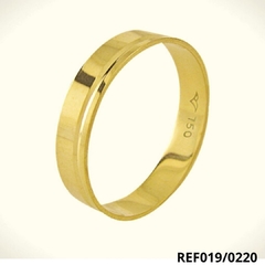 Aliança de Ouro 18k Reta Frisada 4,00mm