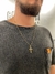 CORRENTE TIJOLINHO FECHO BOIA TRADICIONAL (1,5MM) + PINGENTE CRUZ BORDA DETALHADA - 2,5X1,7CM - BANHADO A OURO 18K - comprar online