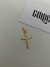 PINGENTE CRUZ COM VINCO E BORDA DETALHADA TAMANHO P - 2,3X1,6CM - BANHADO A OURO 18K