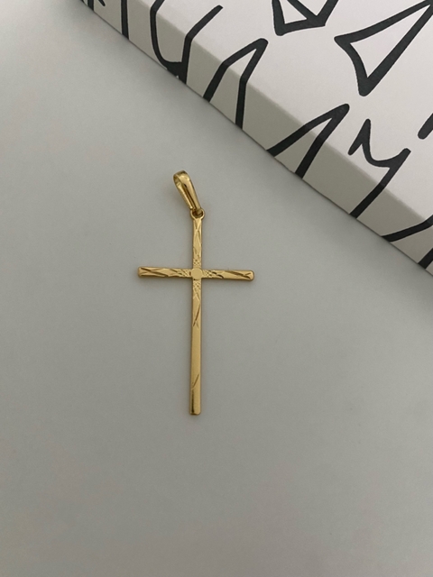 PINGENTE CRUZ PALITO GRANDE BRILHANTE- 5X3CM - BANHADO A OURO 18K