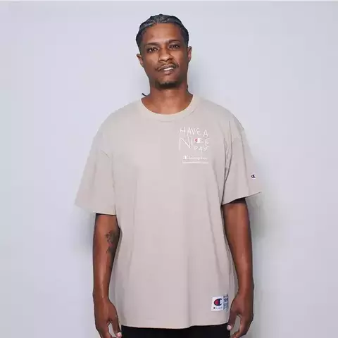 Camiseta Champion Have a Nice Day Dark Khaki - comprar online